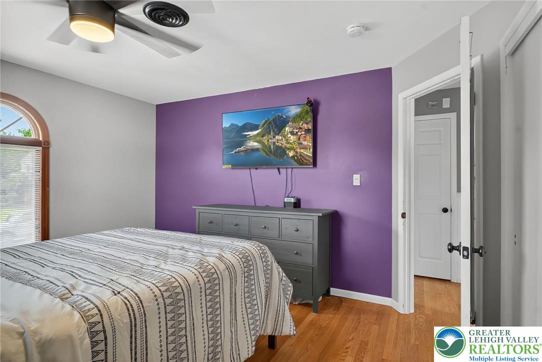2913 Hay Terrace