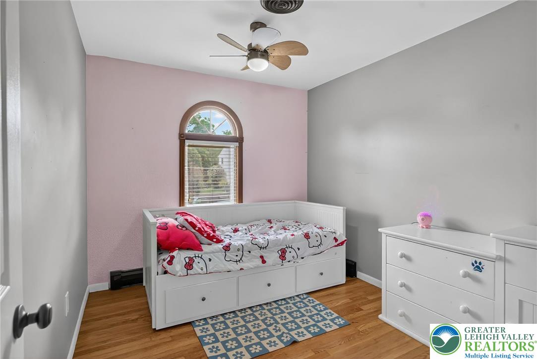 2913 Hay Terrace