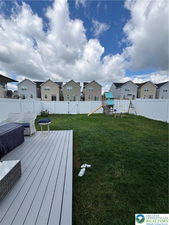 2172 Huntington Lane