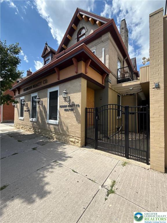 316 West Broad 1