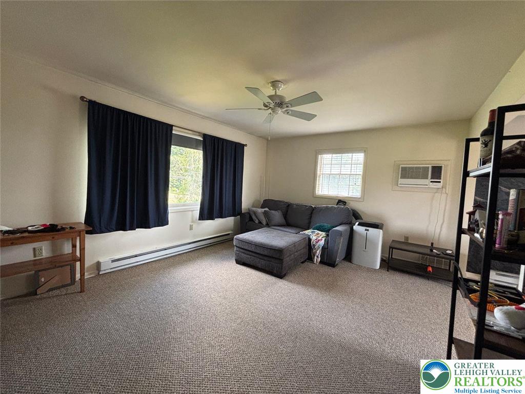 1092 Pohopoco Drive 2