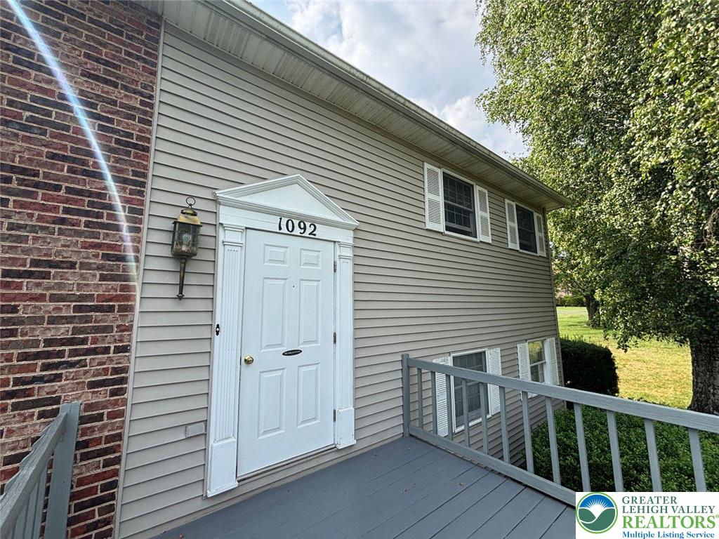 1092 Pohopoco Drive 2
