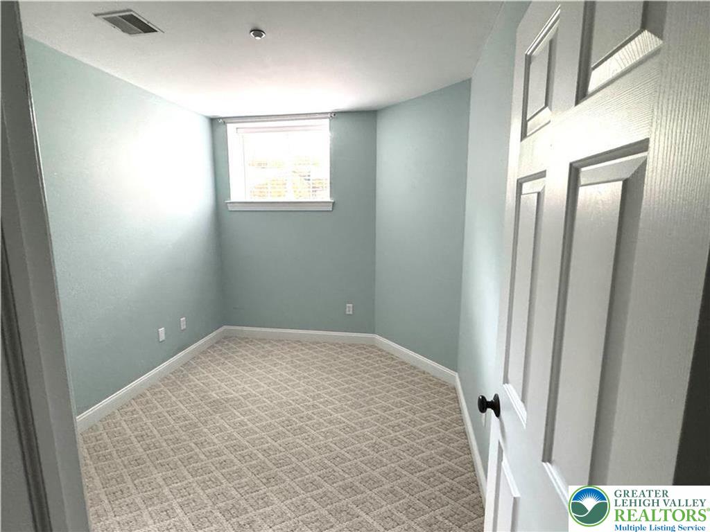 1169 Meadow Lark