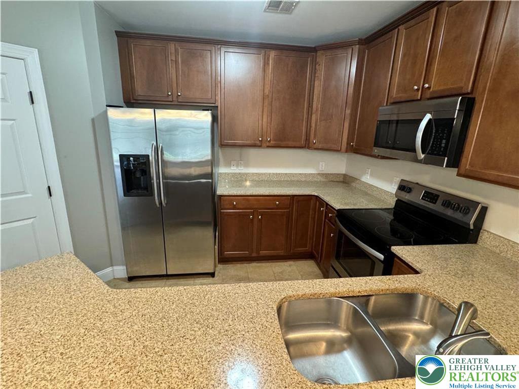 1169 Meadow Lark