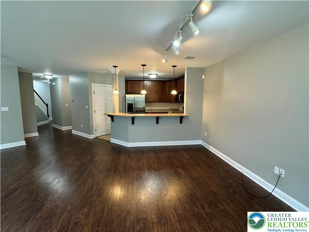 1169 Meadow Lark