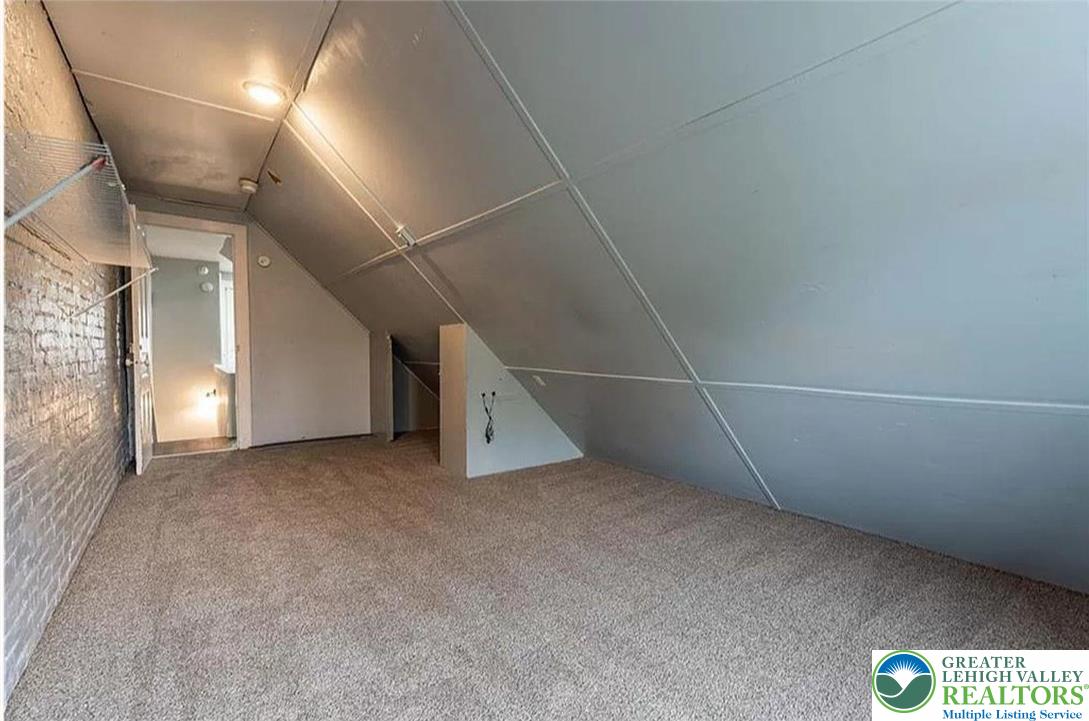 1154 Washington 2