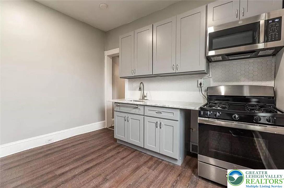 1154 Washington 2