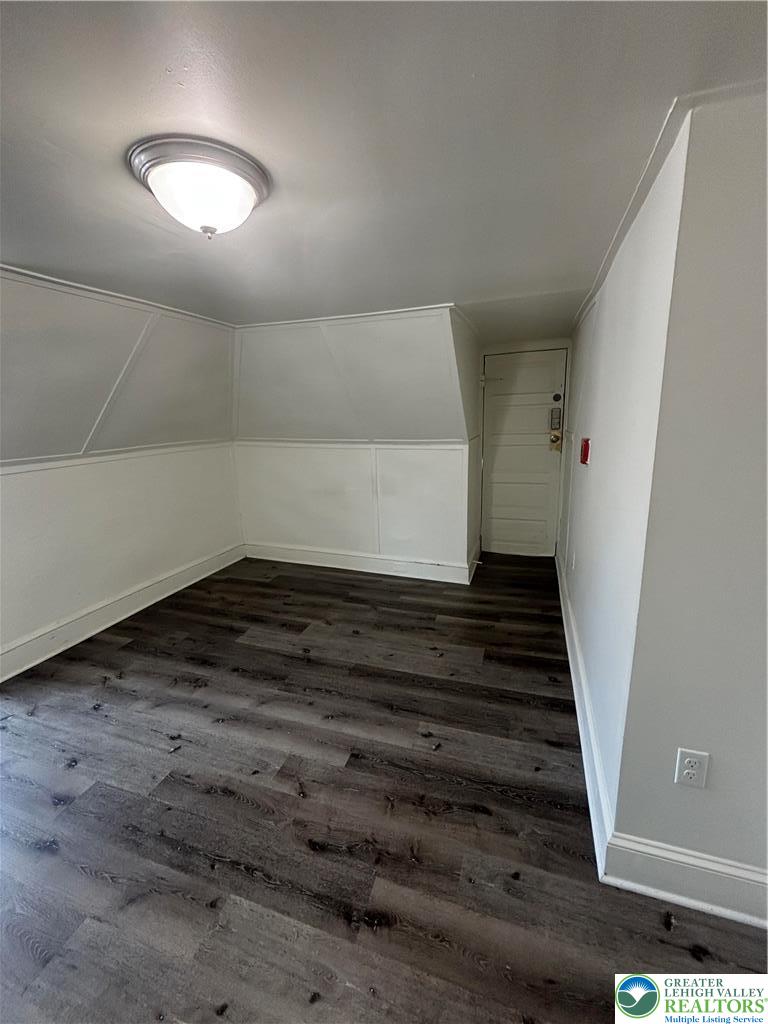 113 North 8th 5