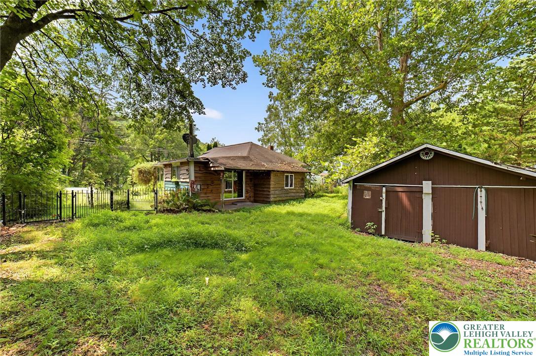 3790 Lehigh Drive