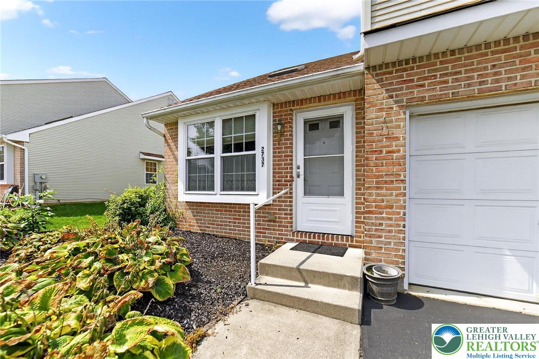 2737 Tamlynn Lane