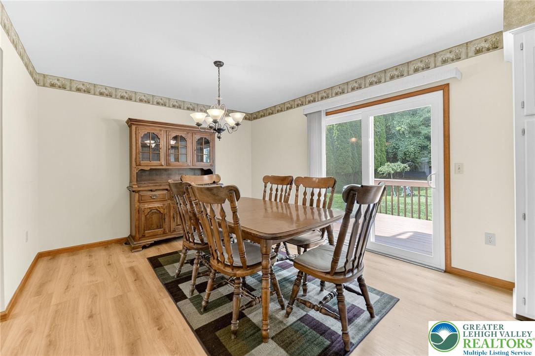 2737 Tamlynn Lane