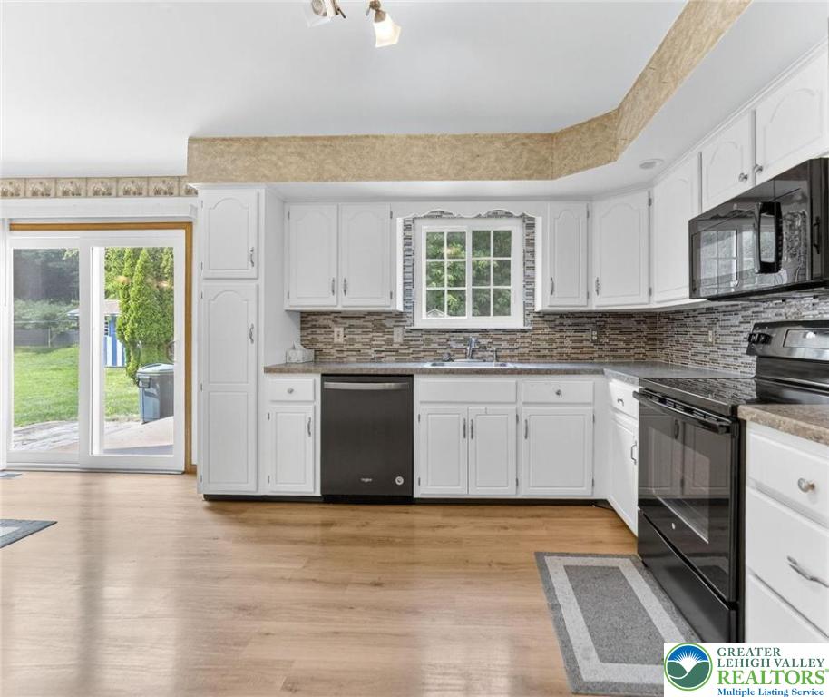 2737 Tamlynn Lane