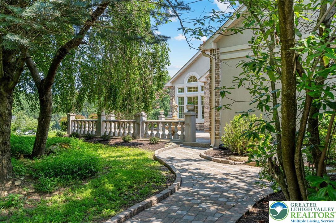 2630 Eagle Lane
