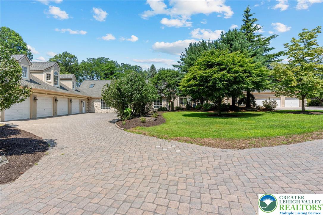 2630 Eagle Lane