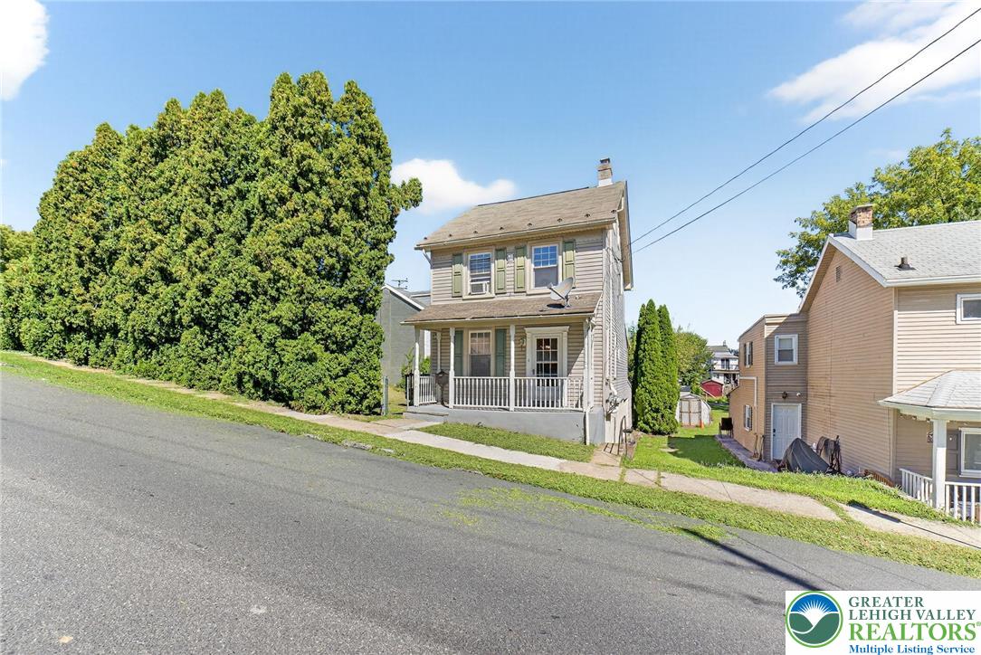 737 West Lincoln Street