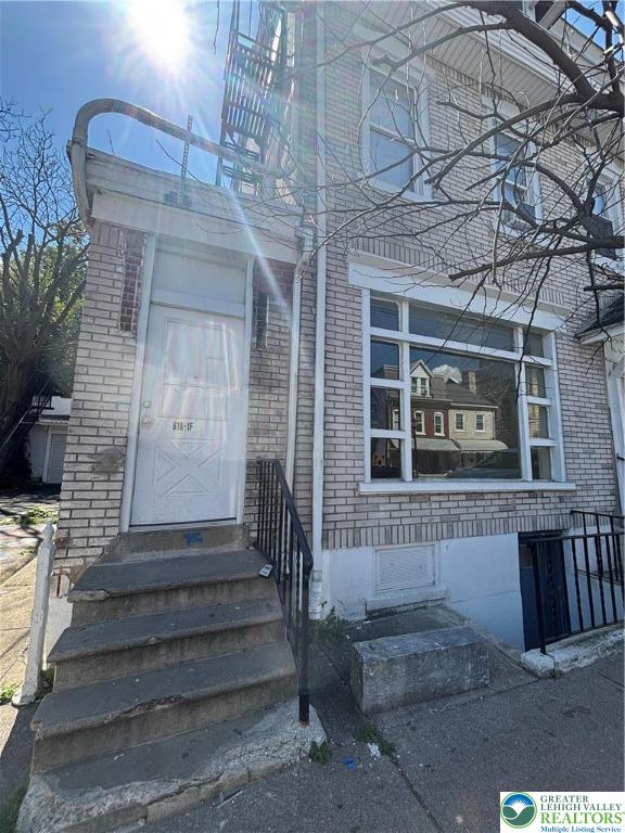 618 West Chew 1F