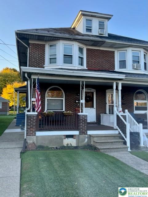 154 West Lincoln Street West 2