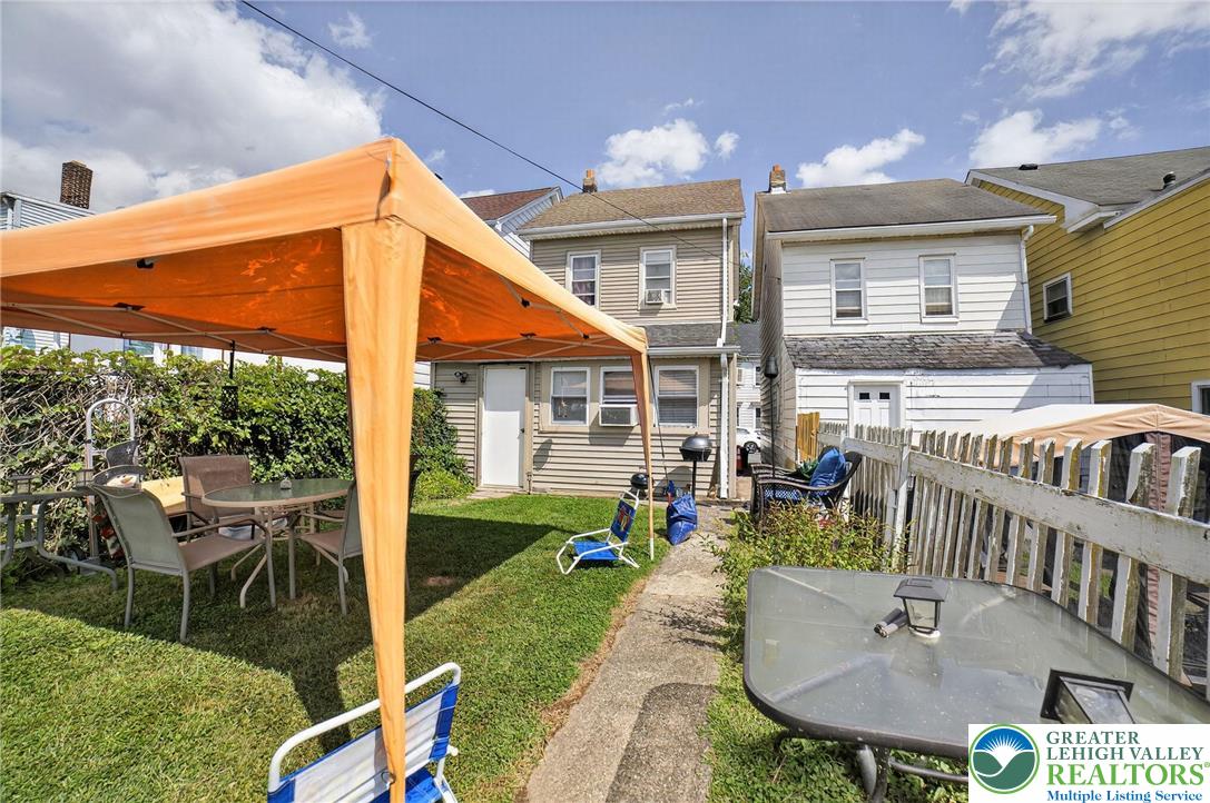 533 Reynolds Street