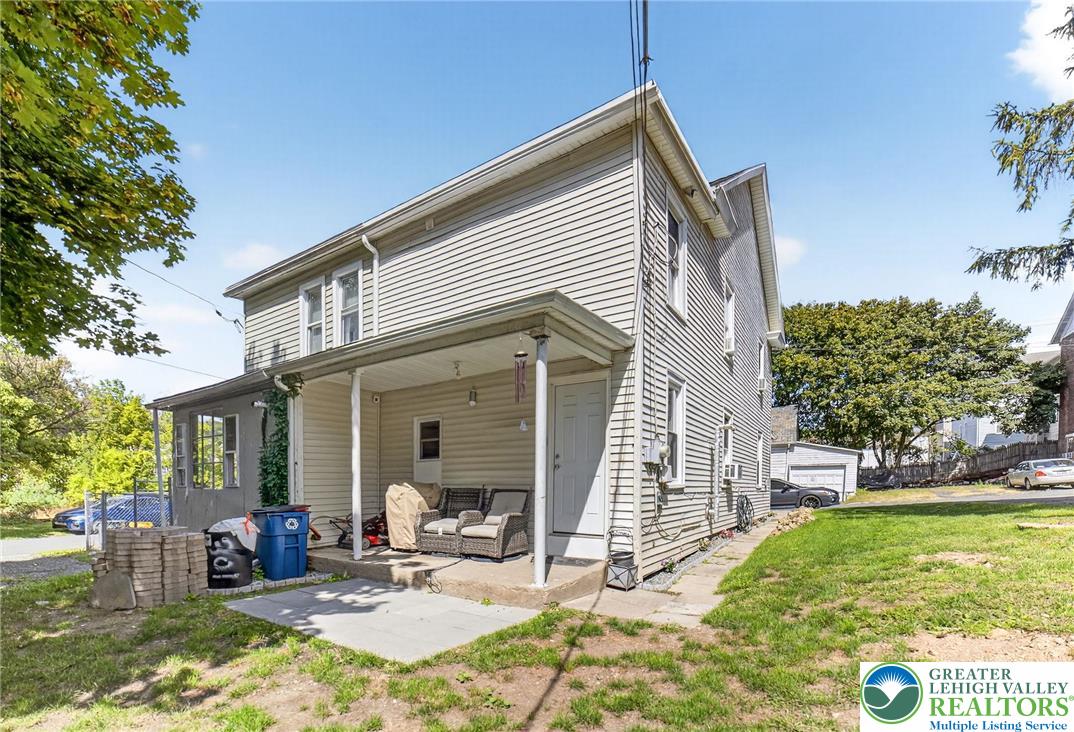 16 Mill Avenue