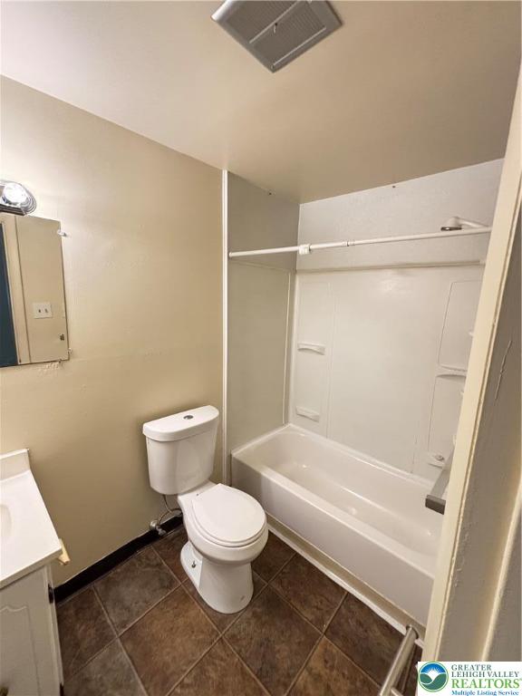 715 East 7th Street 101