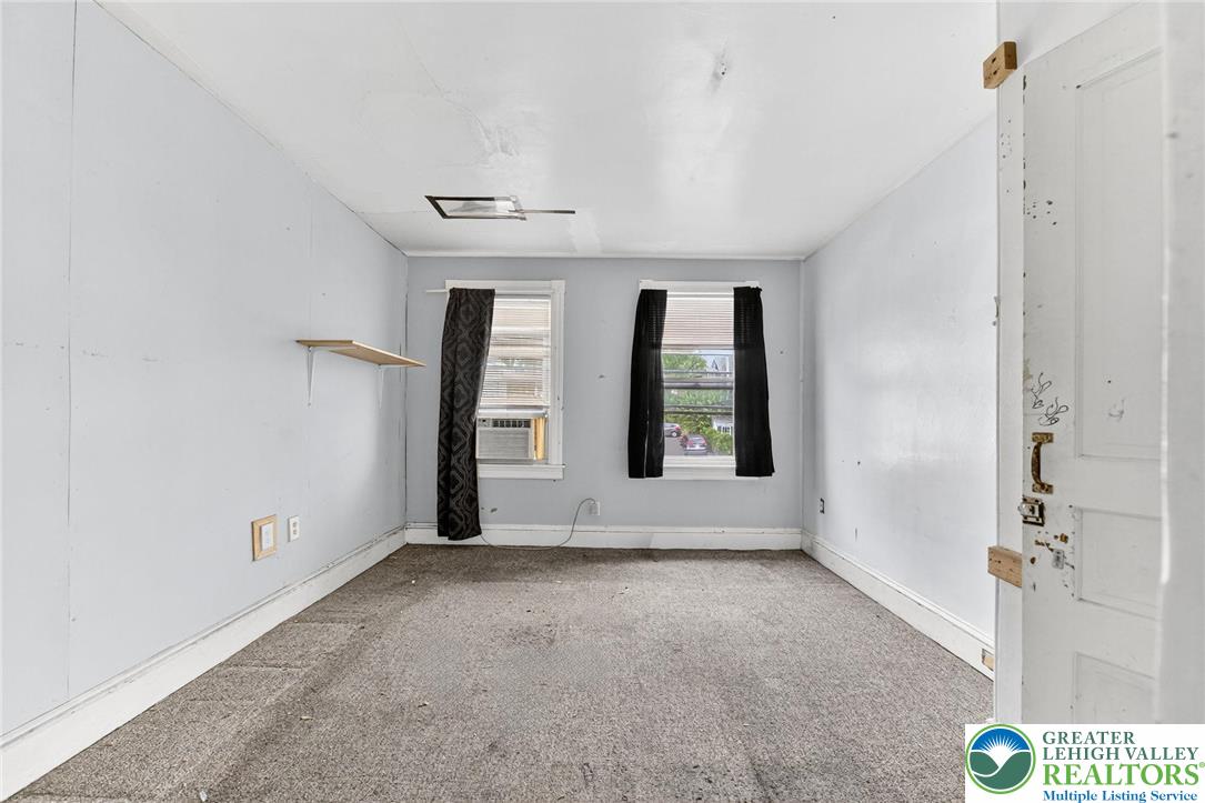 1418 Spruce Street