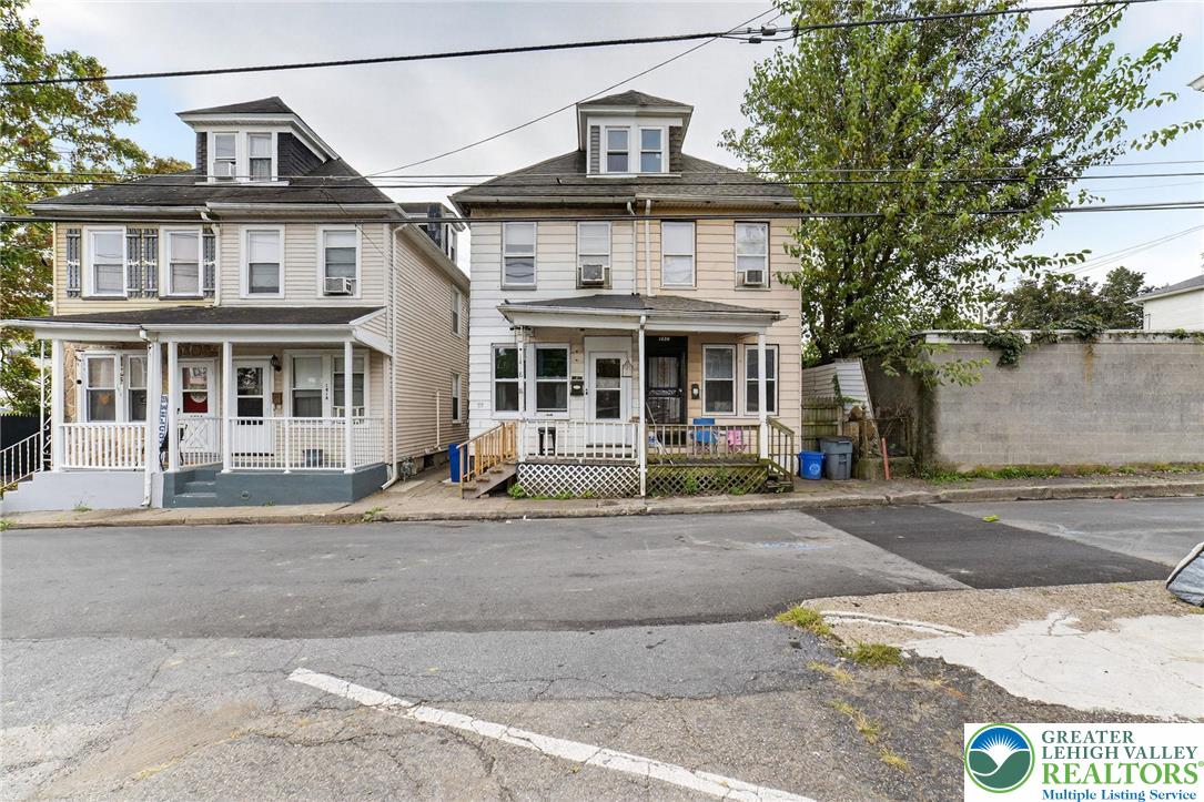 1418 Spruce Street