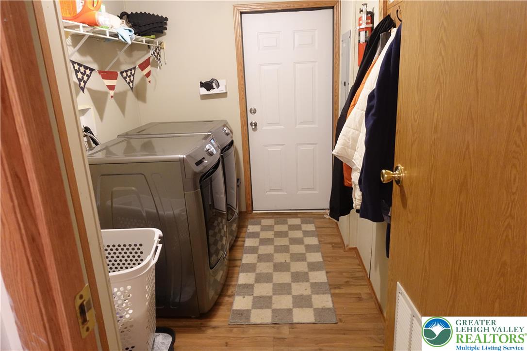3413 Cougar Circle