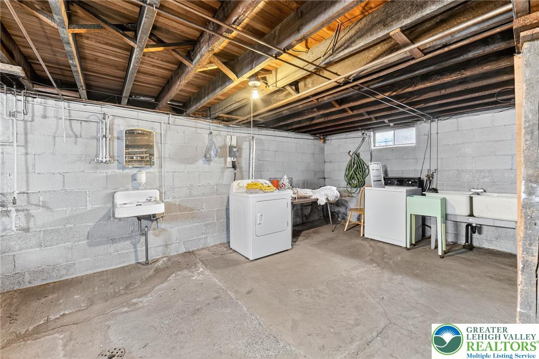 216 Mulberry Street