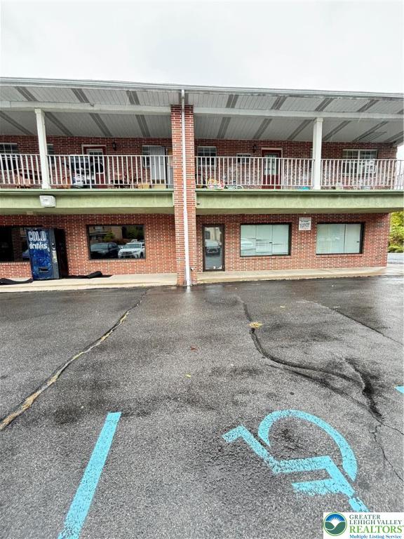 2031 Willow Park Road 13