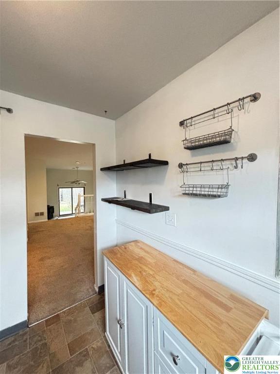 1708 Redwood Court