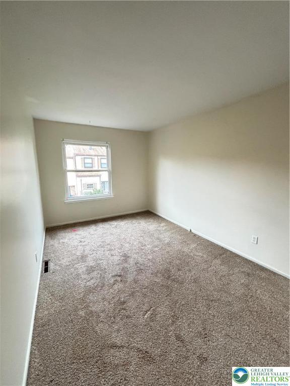 1708 Redwood Court