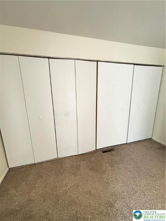 1708 Redwood Court