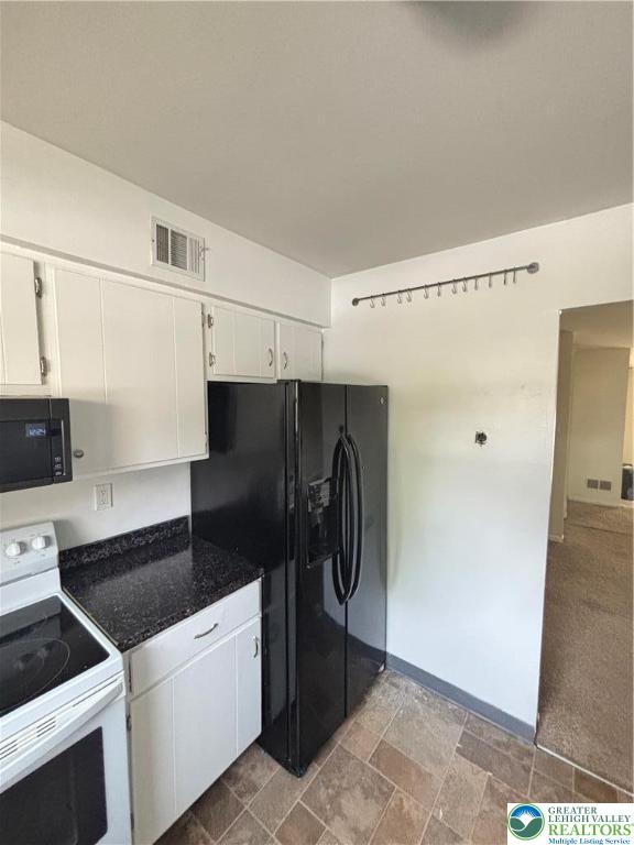 1708 Redwood Court