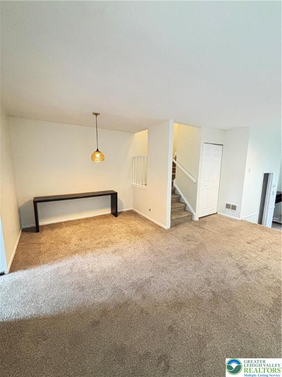 1708 Redwood Court