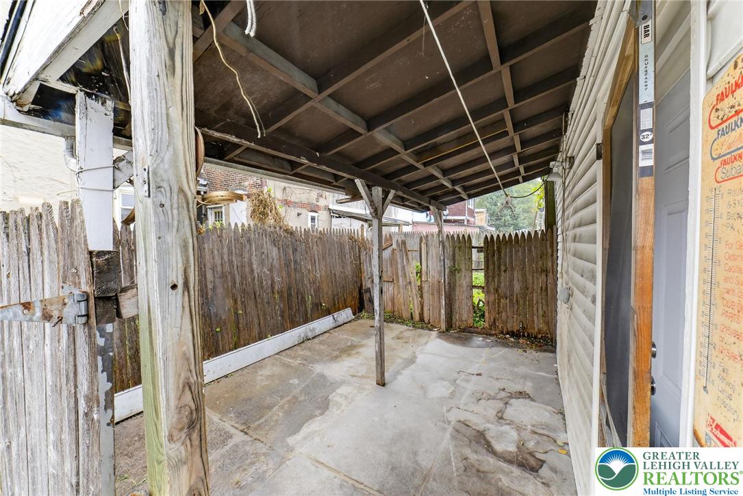 1141 Emmett Street