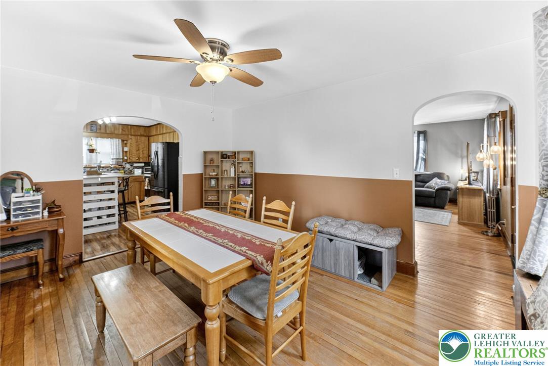 231 North Lehigh Avenue