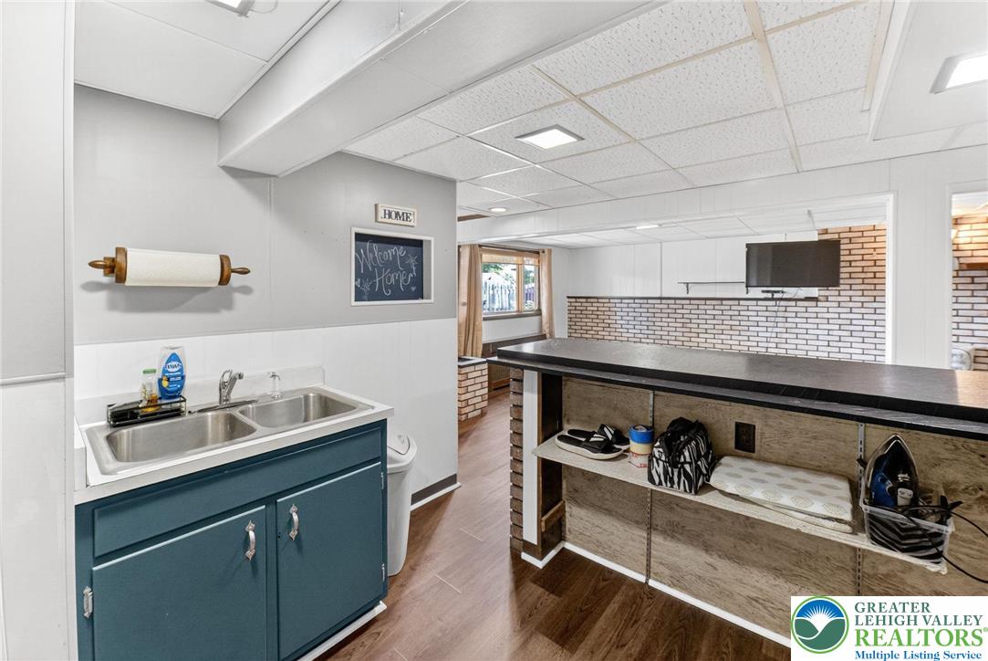 231 North Lehigh Avenue