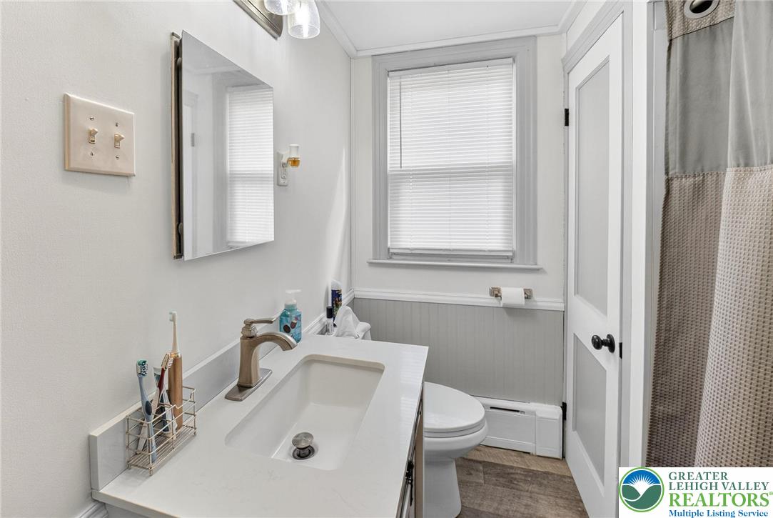 231 North Lehigh Avenue