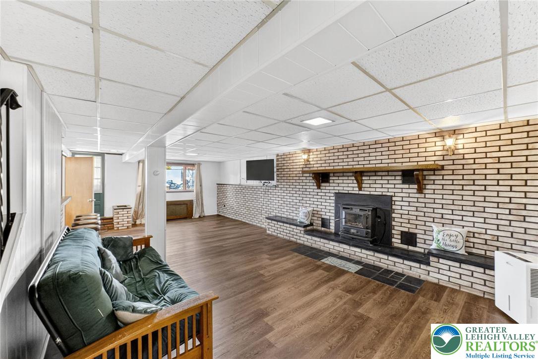 231 North Lehigh Avenue