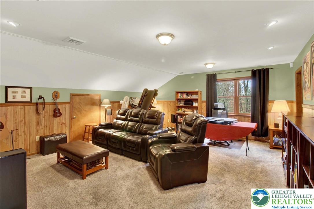 426 Joanne Court