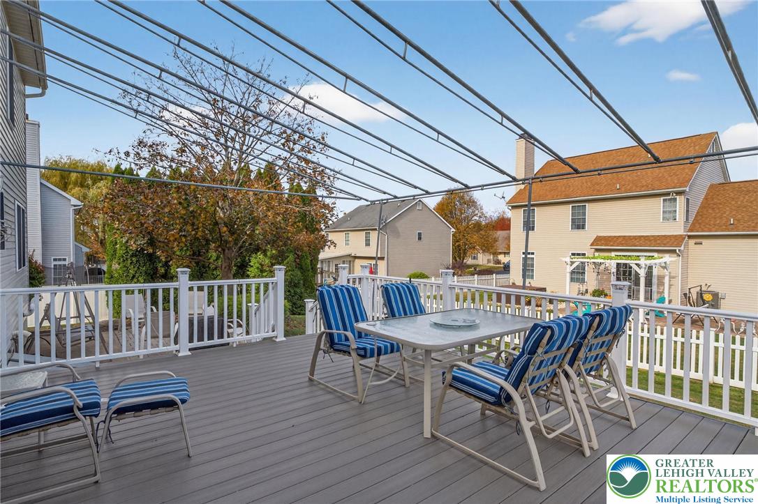 3905 Evergreen Drive