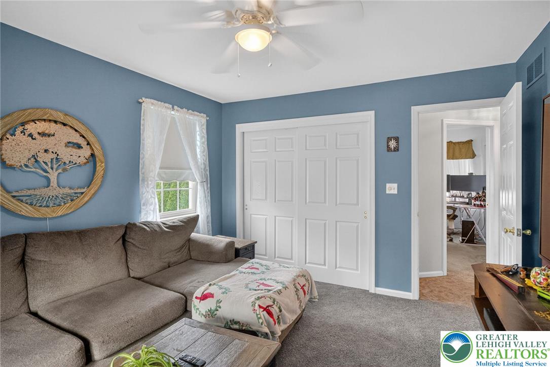 3905 Evergreen Drive