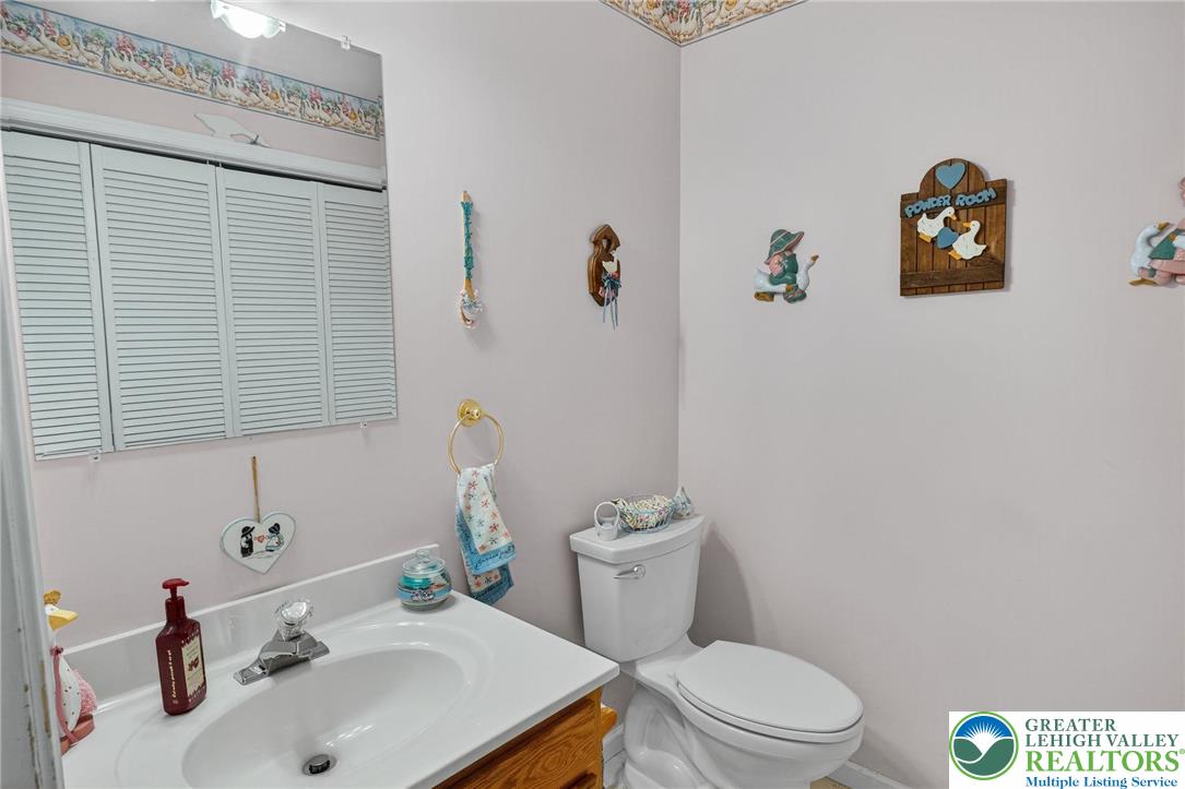 3905 Evergreen Drive