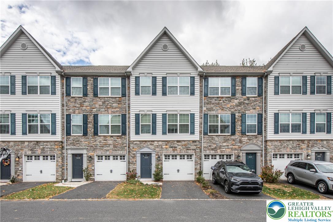 1522 Brookstone Place