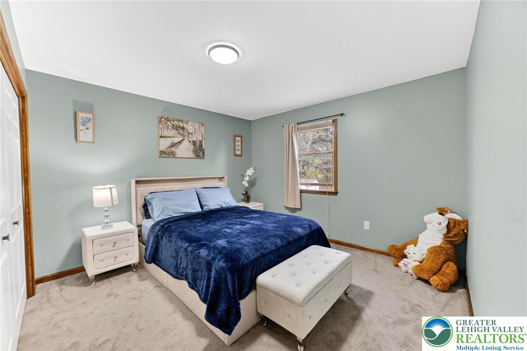 3746 Apple Road