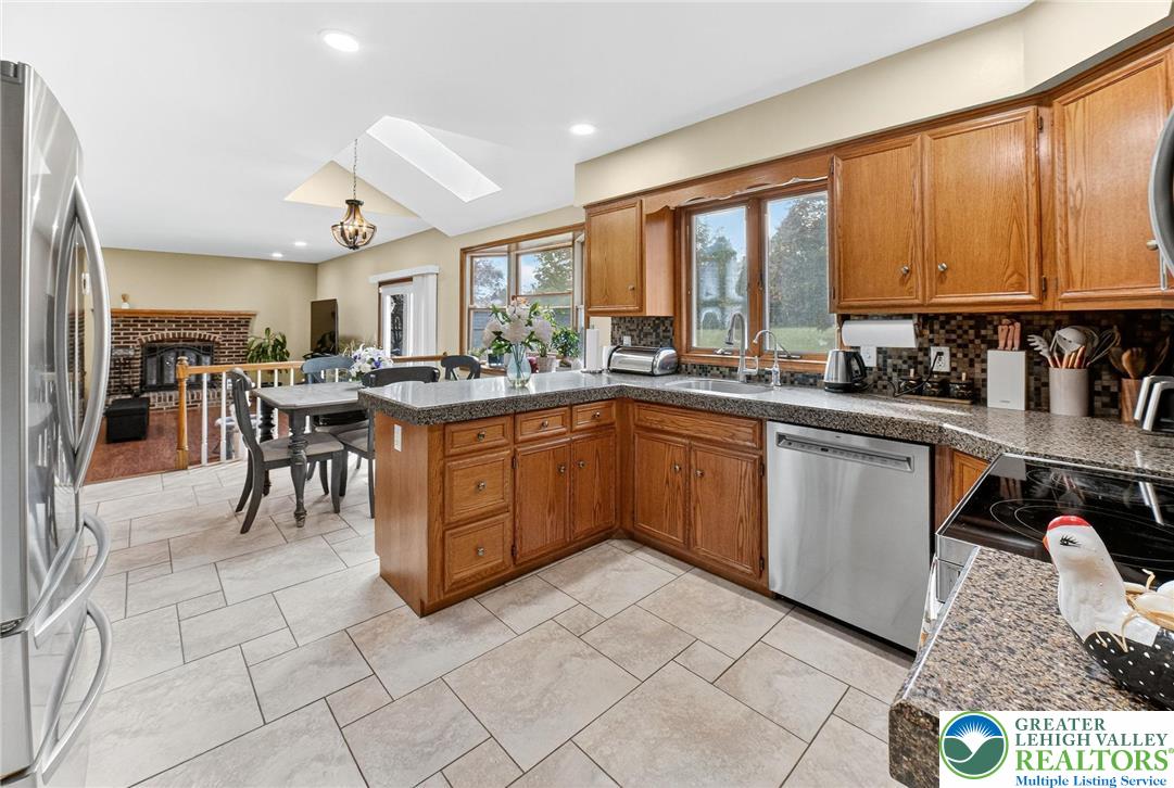 3746 Apple Road
