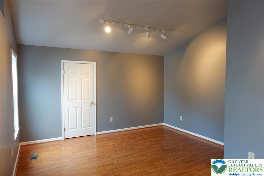 280 Susquehanna Trail