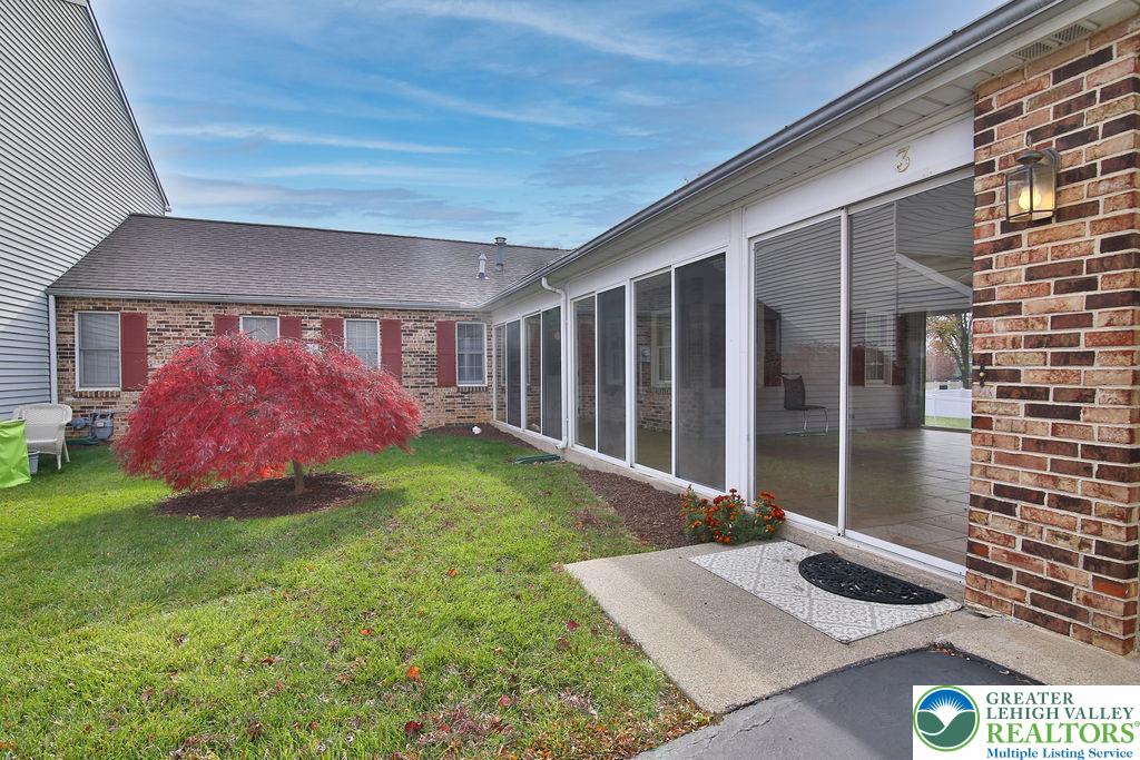 3 Fort Lee Court