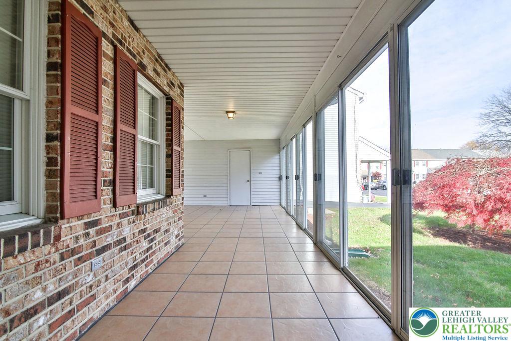 3 Fort Lee Court