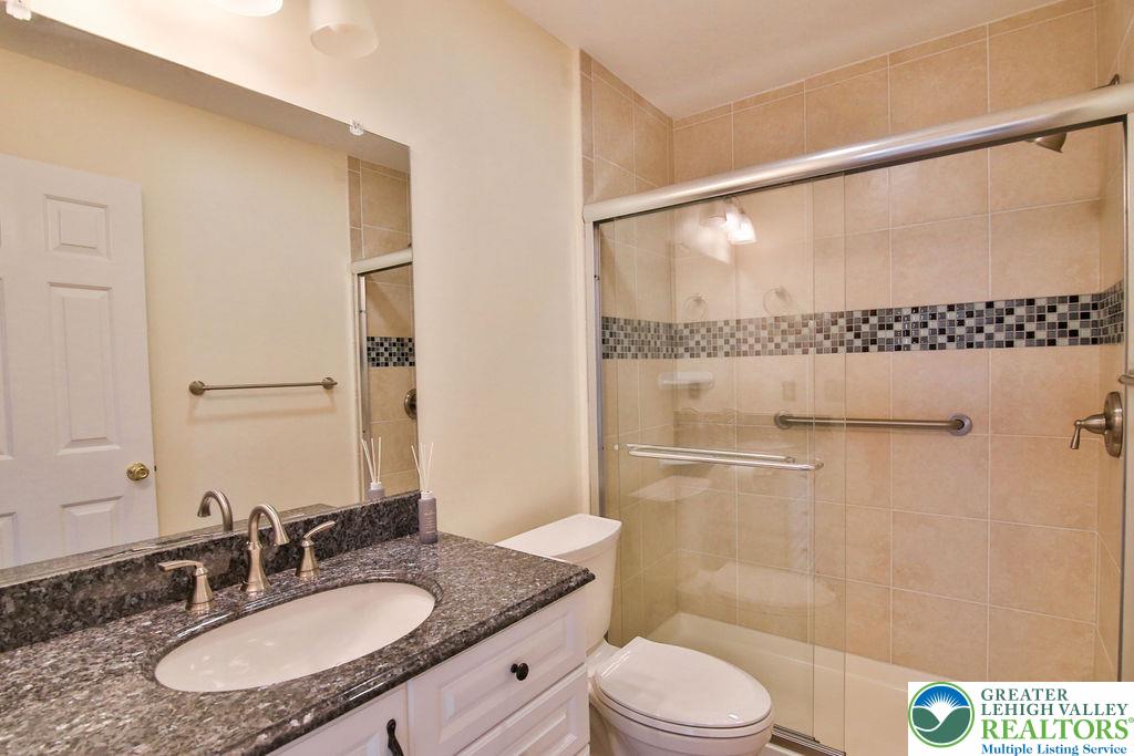 3 Fort Lee Court